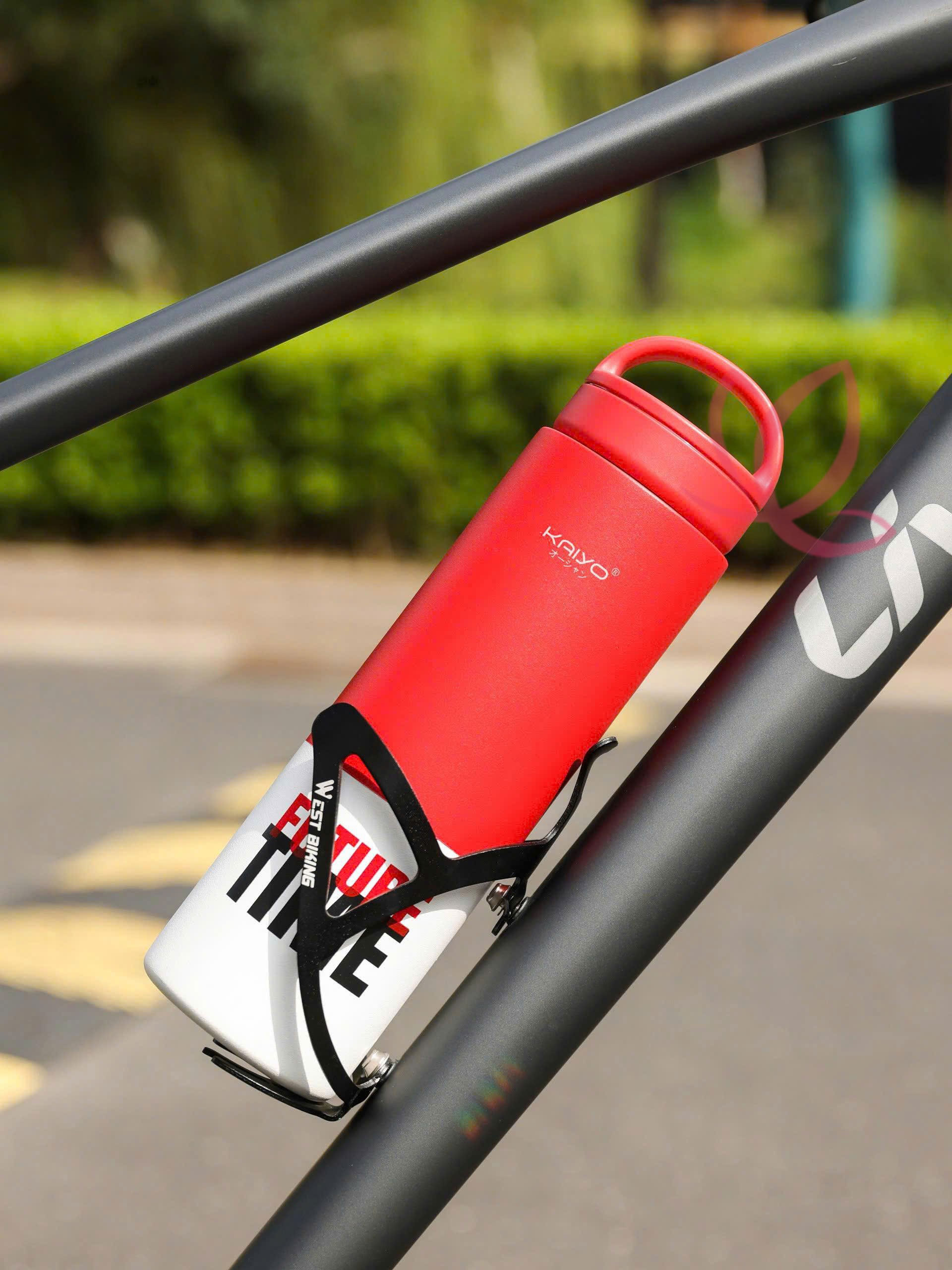 Bình giữ nhiệt hai lớp inox 304 Kaiyo (700ml) 13