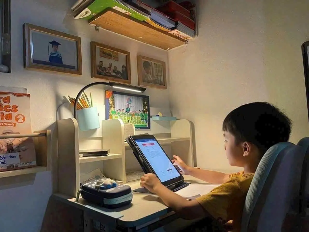 Giới thiệu đèn bàn học Taotronics Nhật Bản