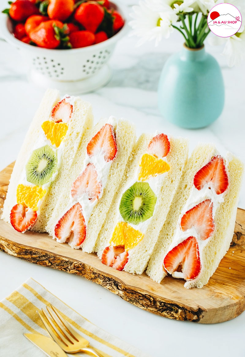 Hướng dẫn cách làm Sandwich trái cây Fruit Sando Nhật Bản 5