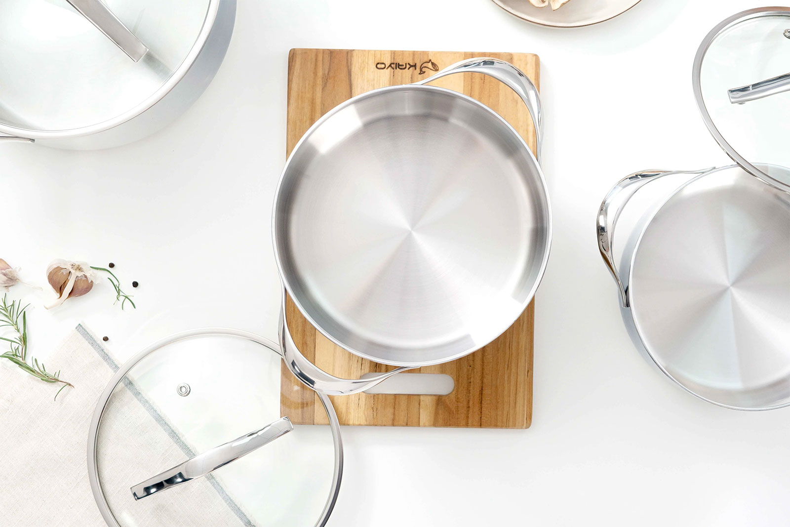 Công nghệ Tri-Ply thân đáy liền – Khác biệt cốt lõi của nồi Silver Crown