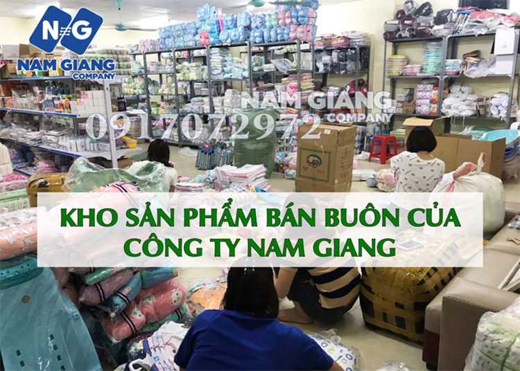 kho-san-pham-ban-buon-cua-cong-ty-nam-giang