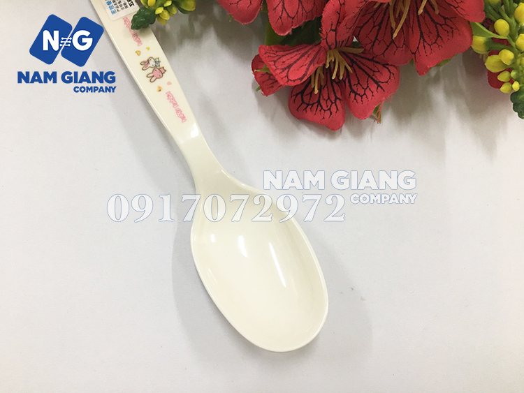 thia-cho-be-tap-an-bot-923-lo-10-chiec-2