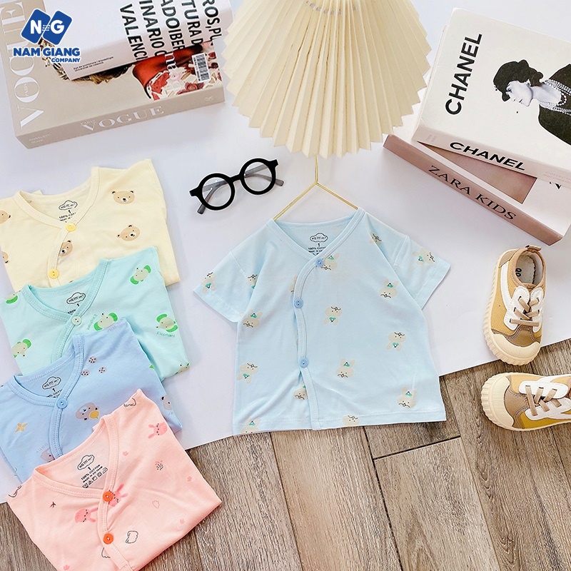 Áo sơ sinh cộc tay HG KIDS vạt lệch 100% cotton họa tiết cho bé