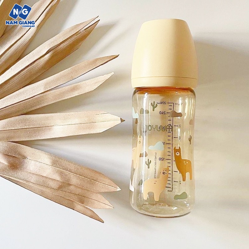 Bình sữa Moyuum họa tiết 270ml (chính hãng)