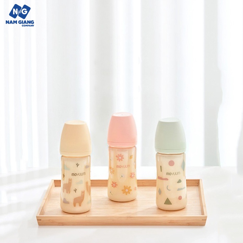 Bình sữa Moyuum họa tiết 270ml (chính hãng)