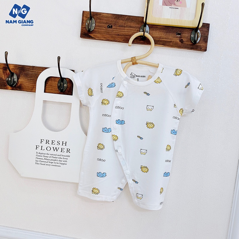 Bộ body cộc trắng in hình petit cài chéo