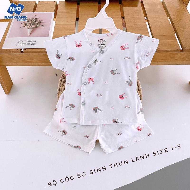 Bộ cộc sơ sinh cài lệch trắng VT Kids thun lạnh họa tiết