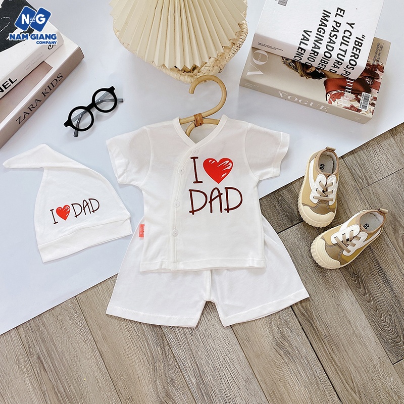 Bộ cộc sơ sinh i love mum, dad 3 chi tiết cotton cài lệch