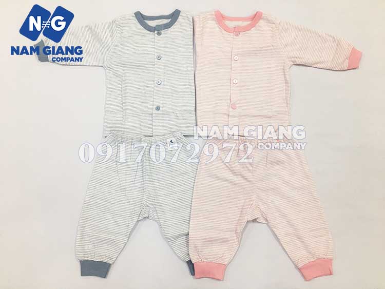 Bộ quần áo sơ sinh dài MIO MIO bo kẻ ngang