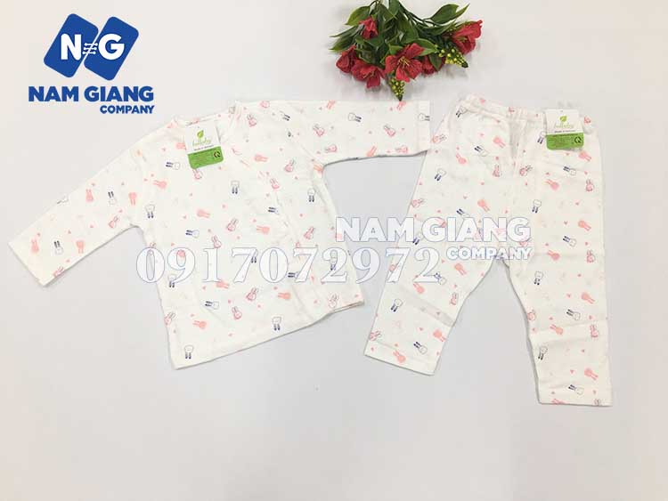 Bộ quần áo sơ sinh dài tay cài lệch Lullaby