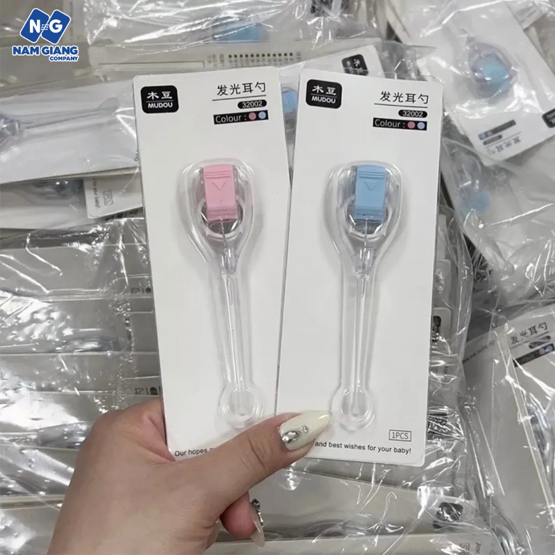 Cây lấy ráy tai đèn LED đầu mềm phản quang