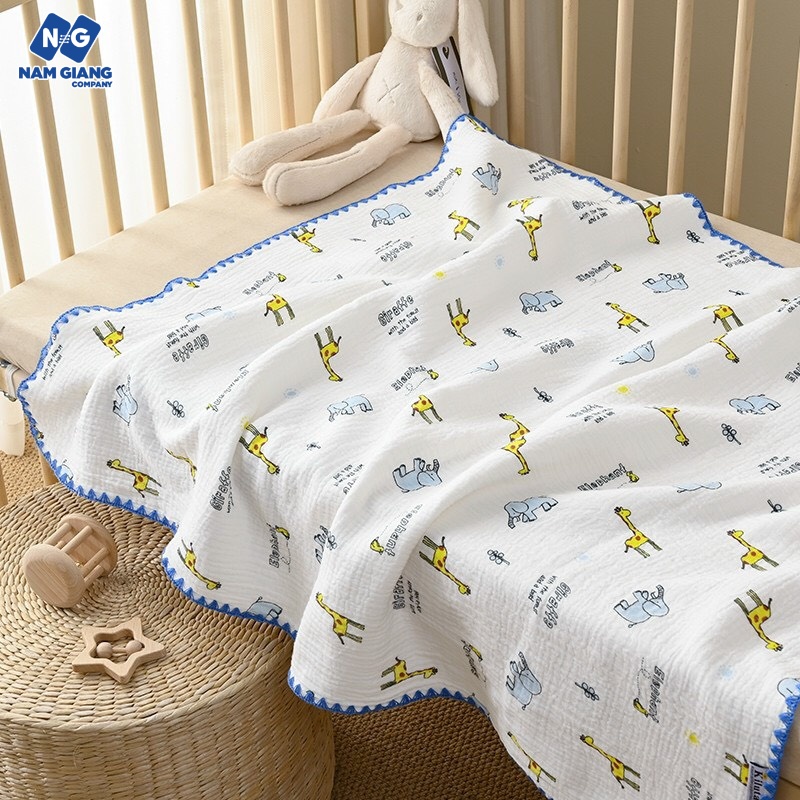 Khăn đa năng xô muslin 4 lớp thêu viền