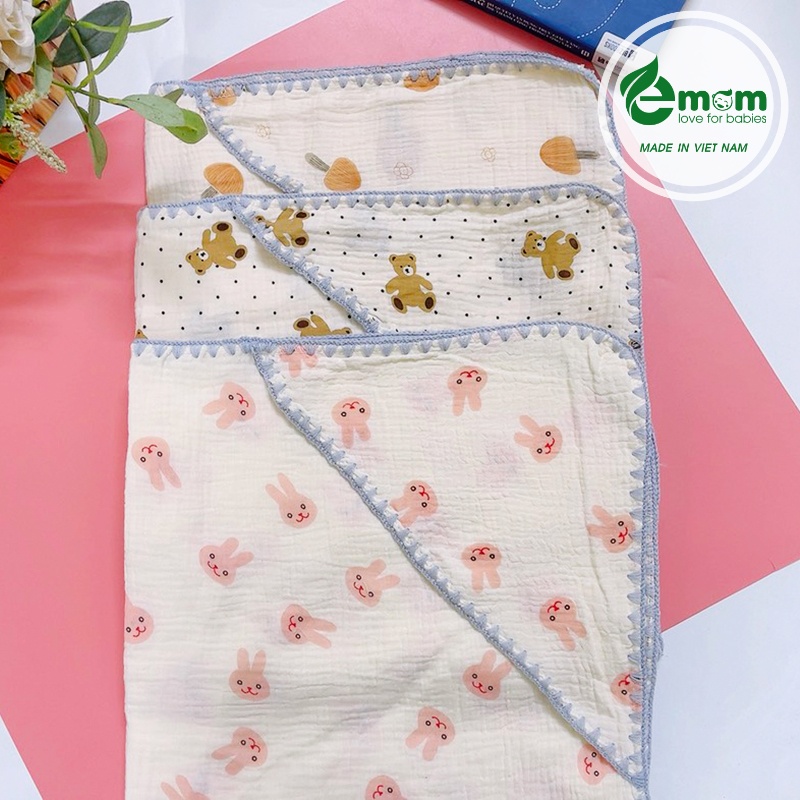 Chăn ủ xô 4 lớp muslin thêu viền EMOM 70x70cm