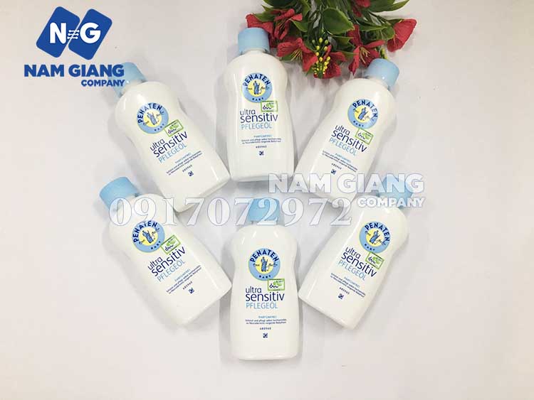 Dầu massage penaten da nhạy cảm cho bé