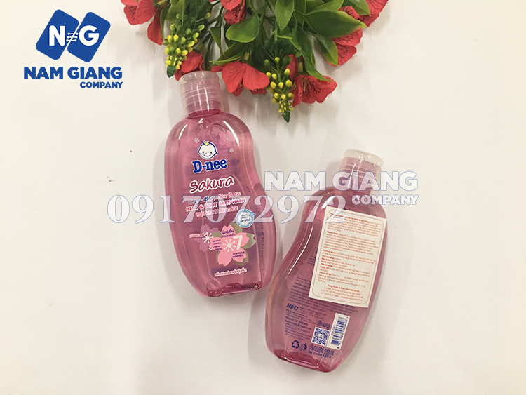 Dầu tắm gội toàn thân Dnee 200ml sơ sinh
