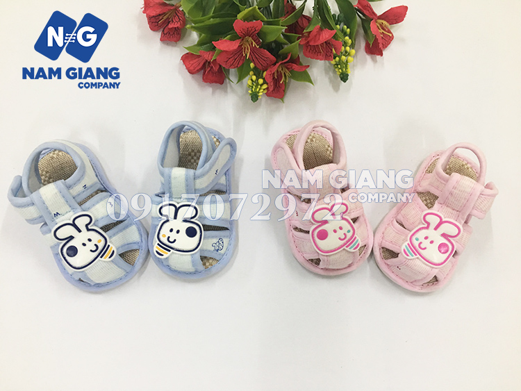 Dép tập đi cho bé đế kết chống trơn