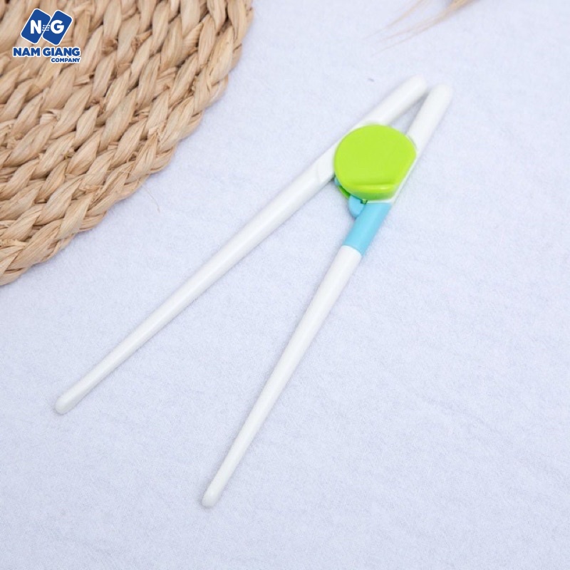 Đũa tập gắp cho bé tập ăn dặm dễ dàng