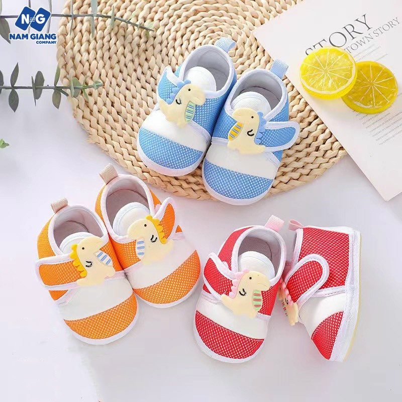 Giày tập đi hộp đế vải