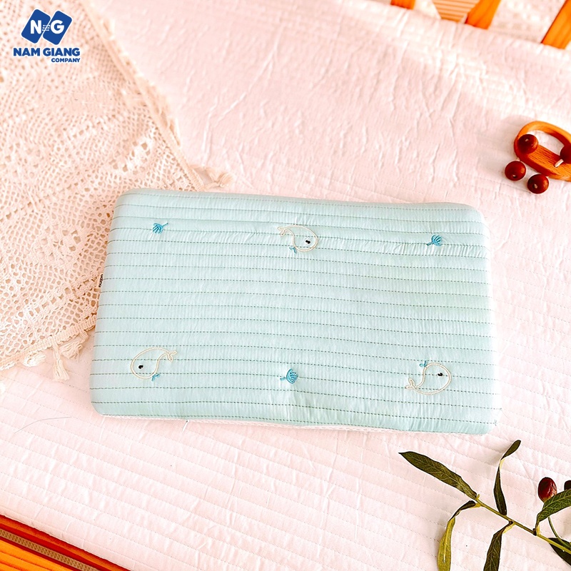 Gối cao su BOONA trần bông thêu