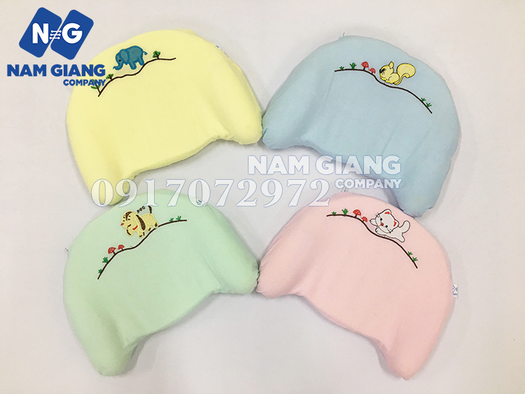 Gối cao su màu Hiền Trang chống méo đầu