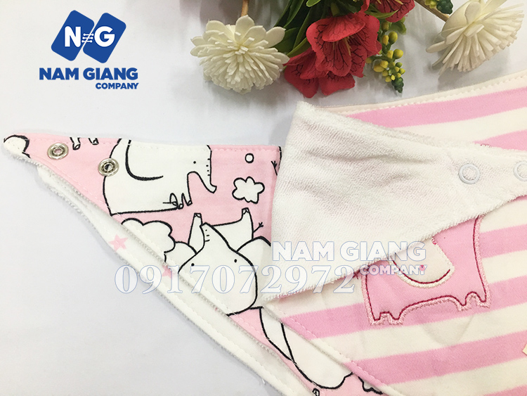 Khăn yếm tam giác Momcare