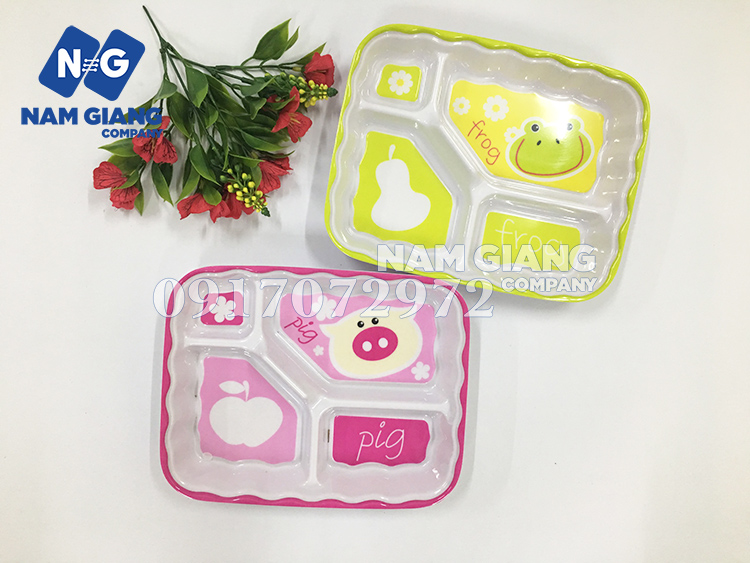 Khay ăn dặm 4 ngăn nhiều họa tiết