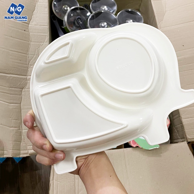 Khay ăn dặm 4 ngăn nhựa phíp cho bé