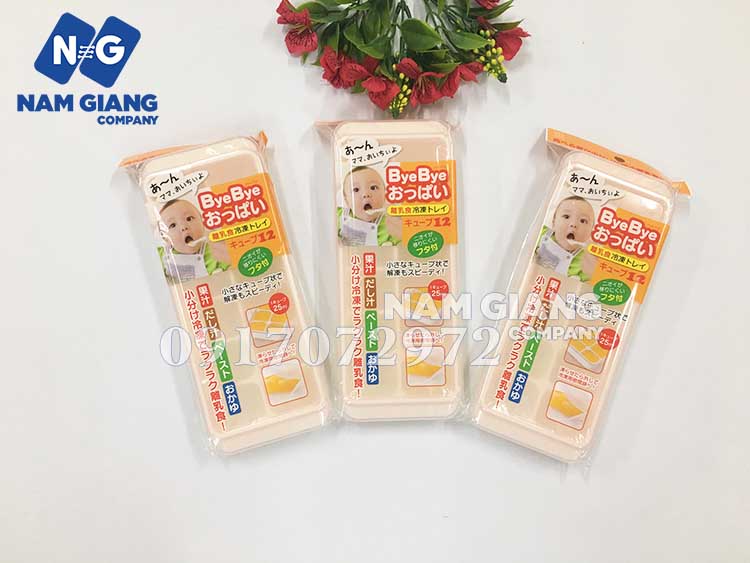 Khay chia thức ăn Kokubo 12 ngăn có nắp đậy