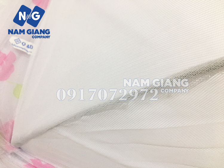 Màn chụp cho bé in hình bọc khung