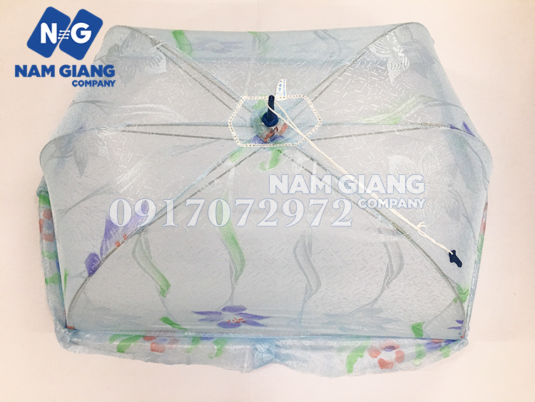 Màn chụp trẻ em loại màu thêu hoa