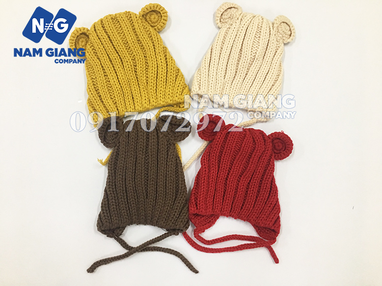 Mũ len buộc dây gấu