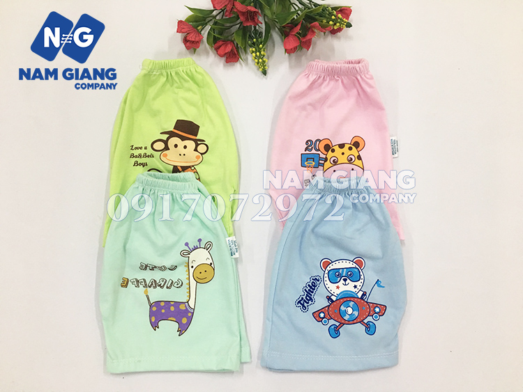 Quần đùi sơ sinh carter minh đức in mông