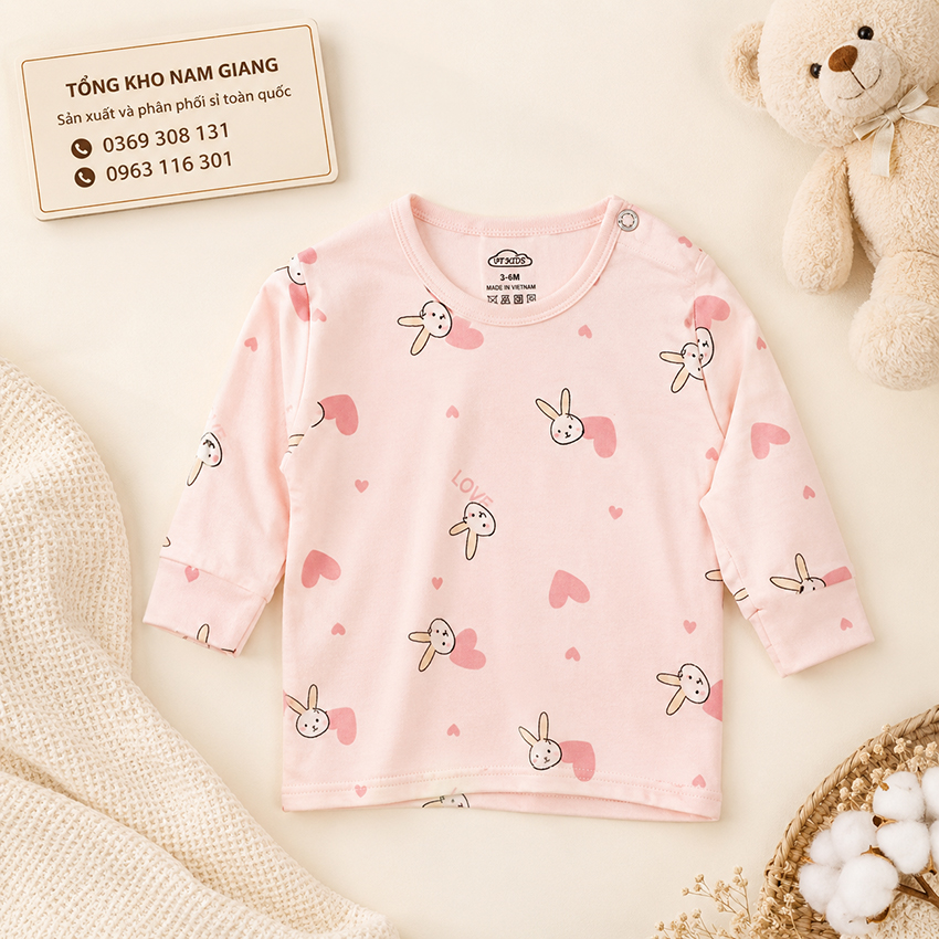 Áo dài sơ sinh Petit VTKids cài vai VTAD9