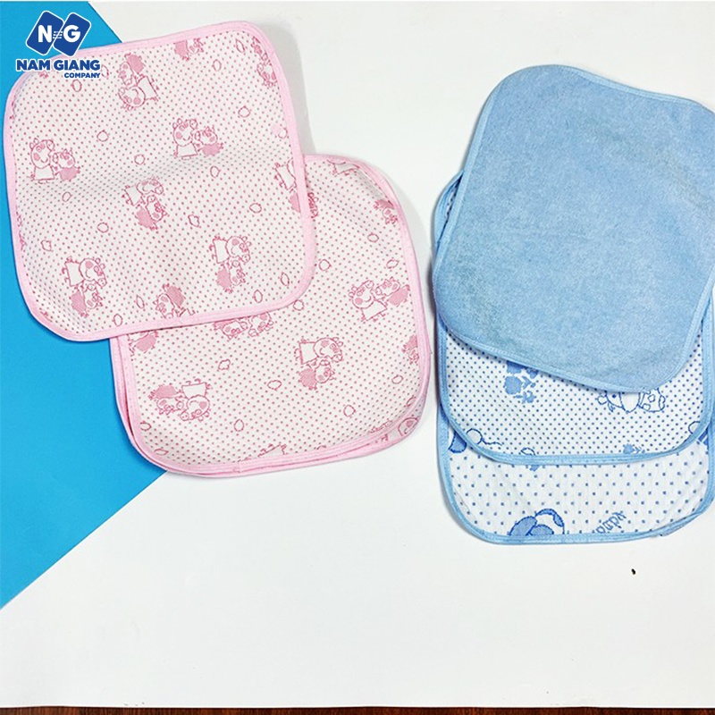 Tấm lót chống thấm hình gấu 30x30cm