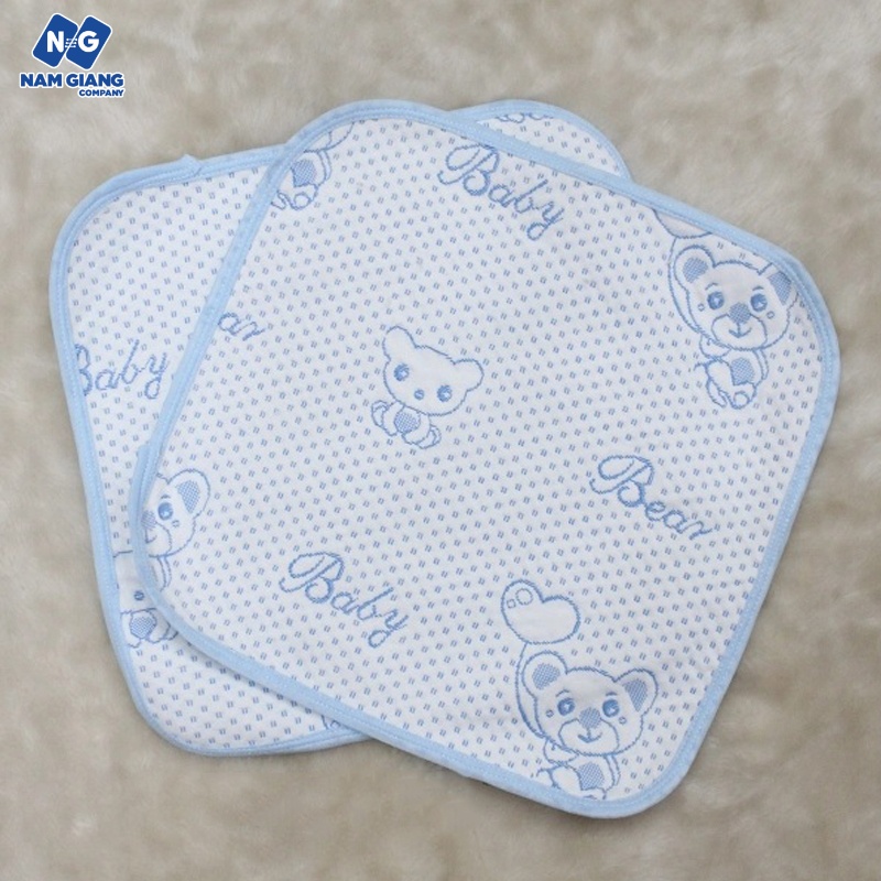 Tấm lót chống thấm hình gấu 30x30cm