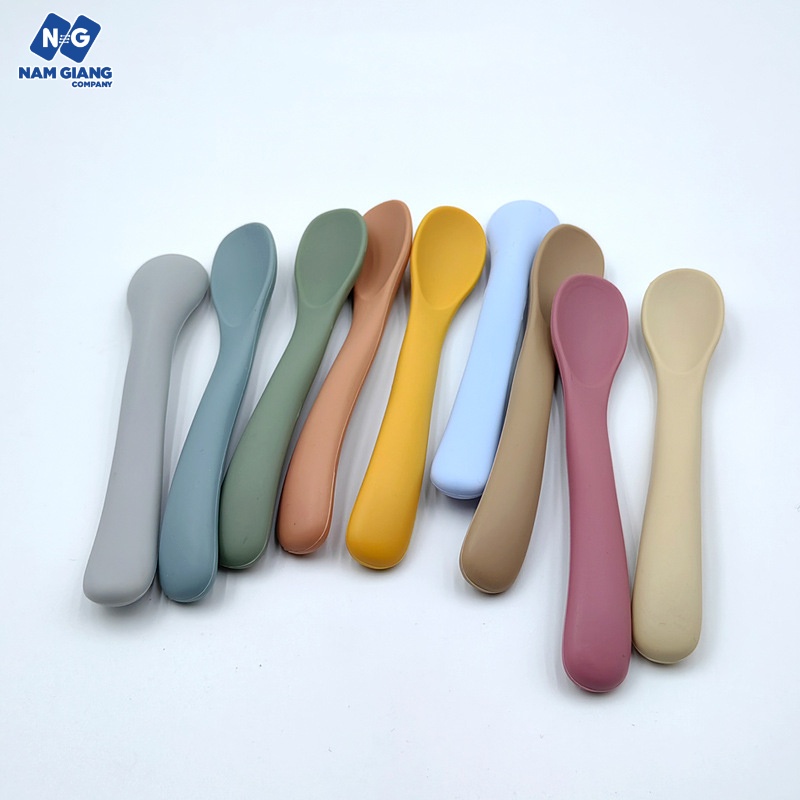 Thìa ăn dặm silicon Hàn nguyên khối