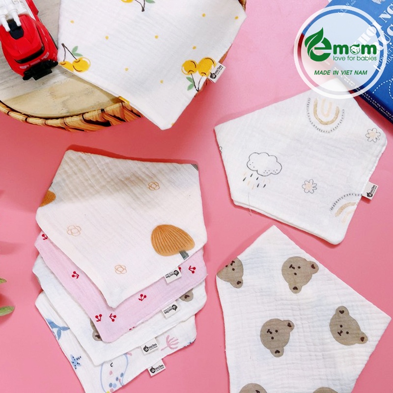 Yếm bấm tam giác muslin EMOM