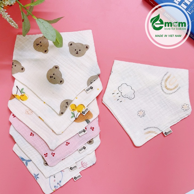 Yếm bấm tam giác muslin EMOM