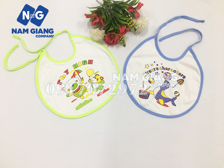 Yếm tròn buộc dây cho bé