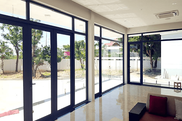 CỬA NHÔM LÁ SÁCH - SỰ LỰA CHỌN HOÀN HẢO CHO NHÀ Ở