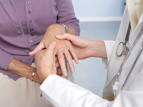 Nhức mỏi chân tay là bệnh gì? Nhức mỏi chân tay là bệnh gì?