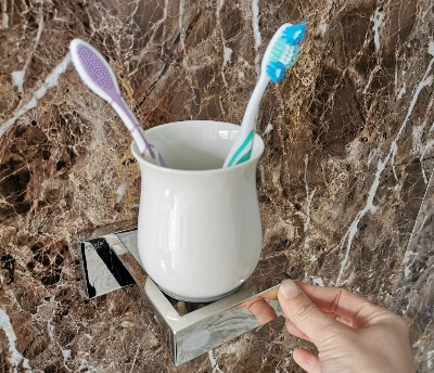 Kệ đựng bàn chải đánh răng nhà tắm FX-7806