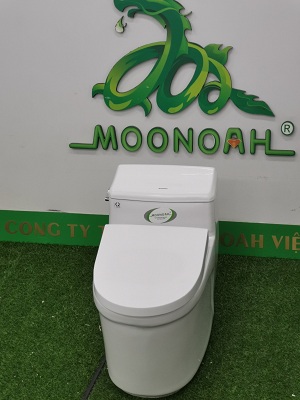 Bồn cầu liền khối thanh lý bỏ mẫu giá cực tốt