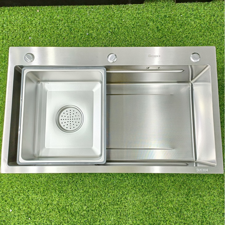 Chậu rửa bát 1 hố GRÜNDER kích thước 80 x48cm GR-8048C