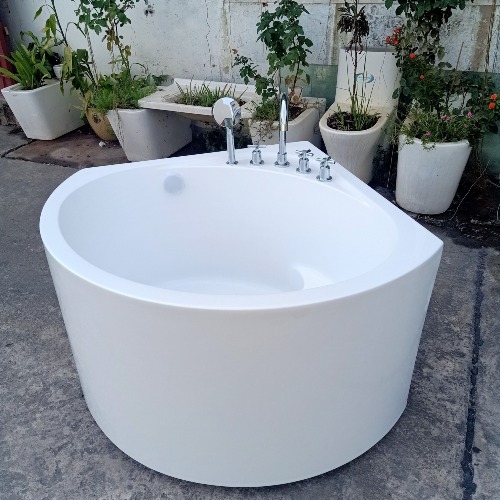 Bồn tắm góc nhỏ 1m