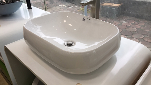 Chậu rửa mặt lavabo MN-C216A