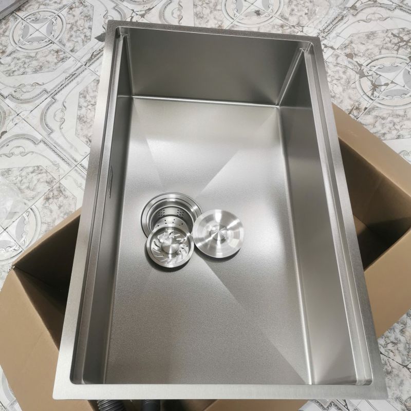 Chậu rửa bát 1 hố GRÜNDER âm bàn sang trọng vân đá chống xước dễ vệ sinh kích thước 76x48cm