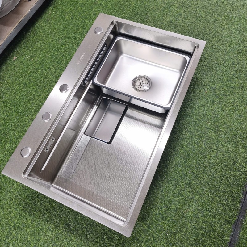 Chậu thác rửa bát 1 hố Kích thước 75x46 thương hiệu GRÜNDER