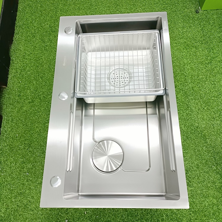 Chậu rửa bát 1 hố GRÜNDER kích thước 80 x48cm GR-8048C