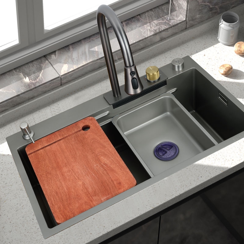 Combo chậu vòi thác rửa bát 1 hố cỡ lớn nano Kích thước 80x45 thương hiệu GRÜNDER